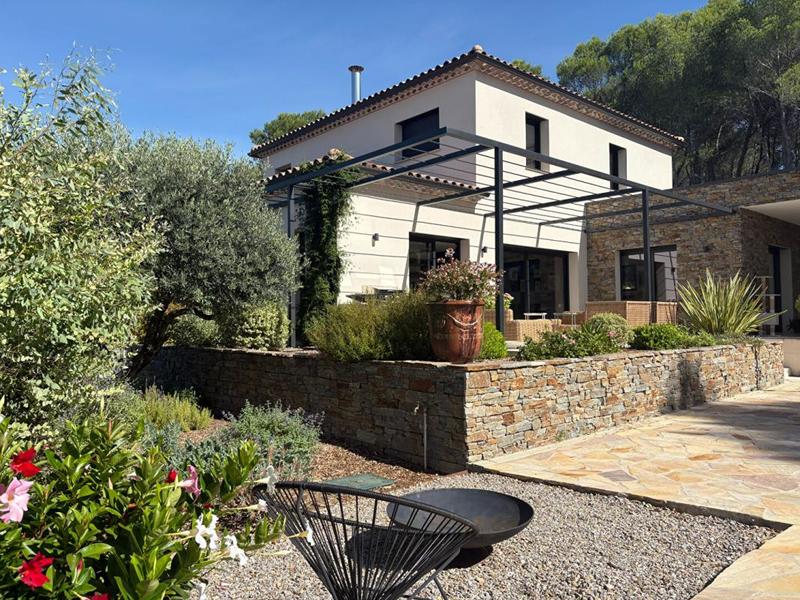 Villa - 170 m² - 5 pièces