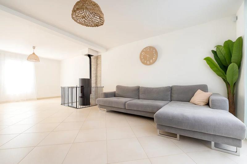 Maison - 115 m² - 6 pièces