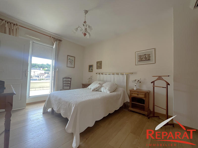 Appartement - 135 m² - 4 pièces