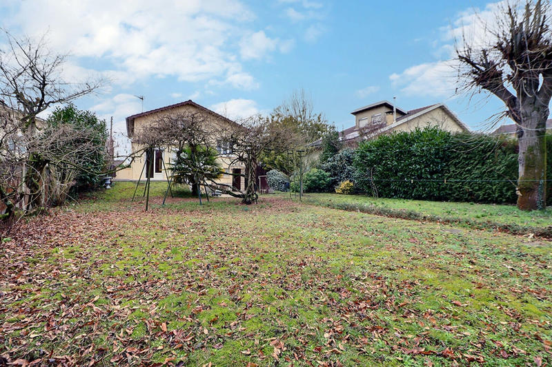 Maison - 134 m² - 8 pièces