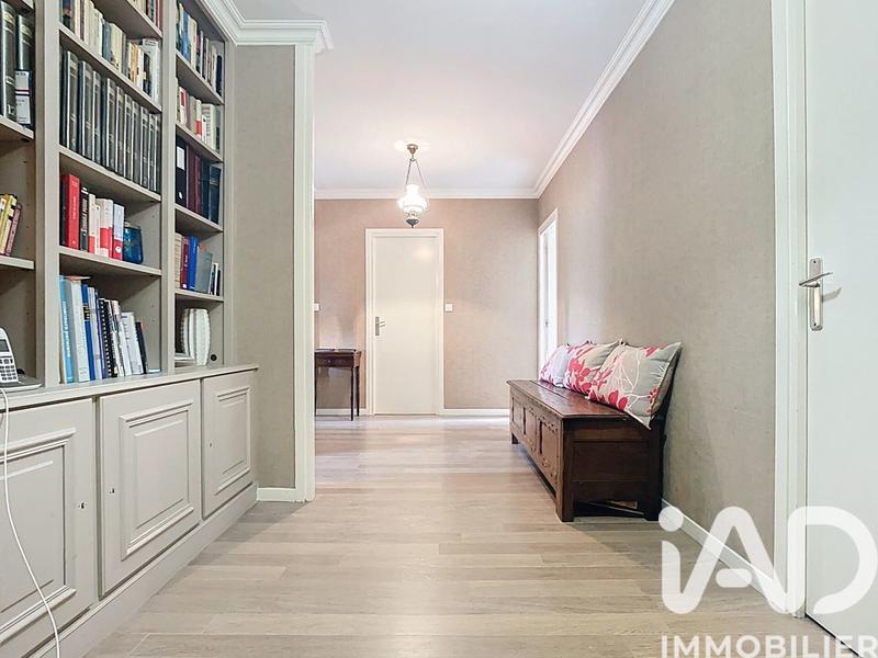 Appartement - 128 m² - 6 pièces