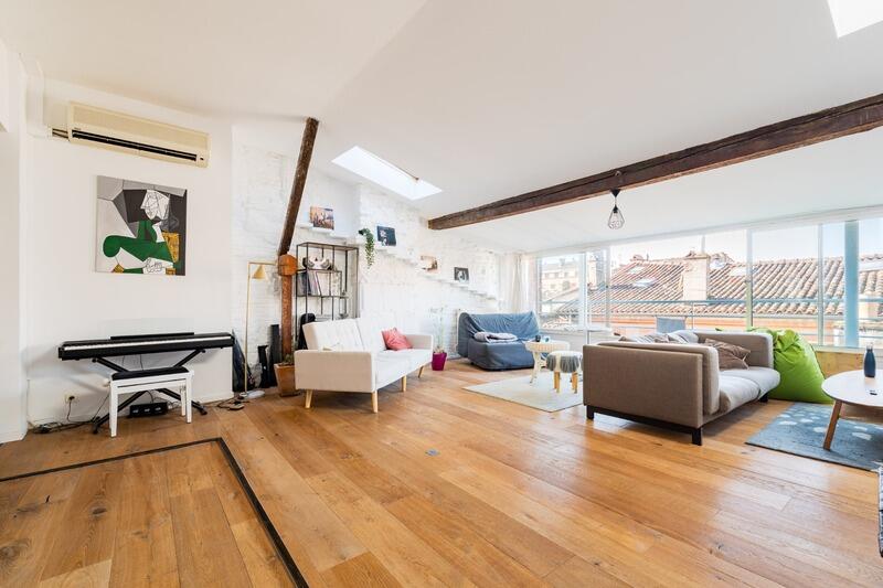 Appartement - 104 m² - 3 pièces