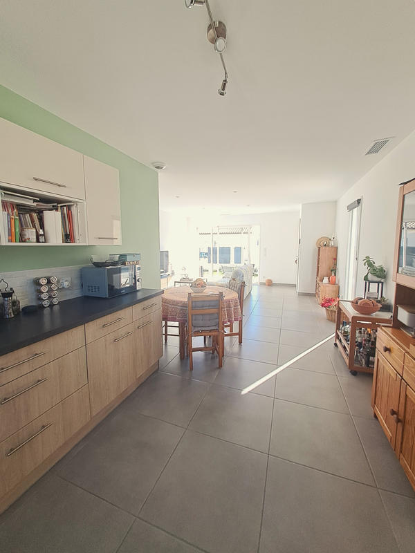 Villa - 90 m² - 4 pièces