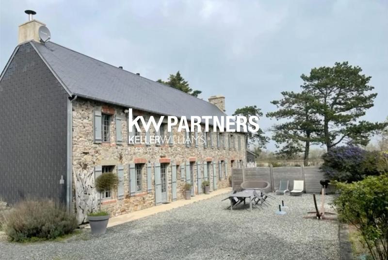 Maison de domaine équestre - 230 m² - 7 pièces