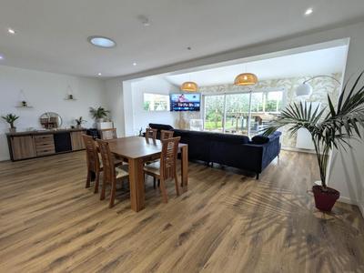 Maison - 140 m² - 7 pièces