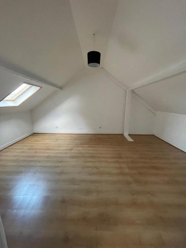 Appartement - 85 m² - 4 pièces