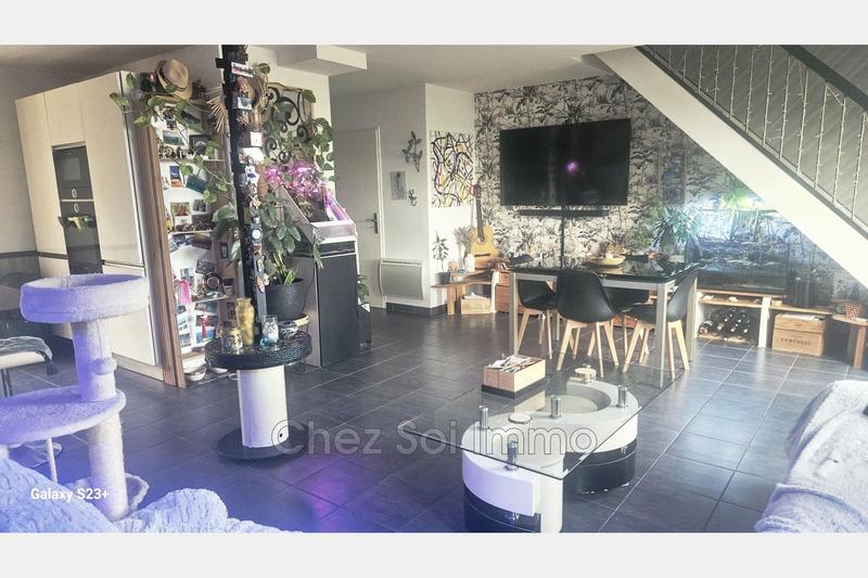 Villa - 90 m² - 4 pièces