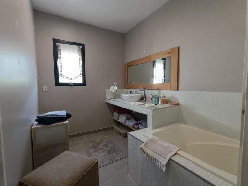 Maison - 160 m² - 5 pièces