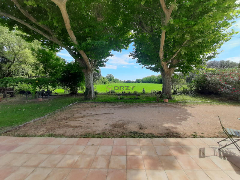 Mas - 270 m² - 7 pièces