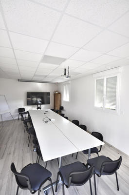 Bureau - 370 m²