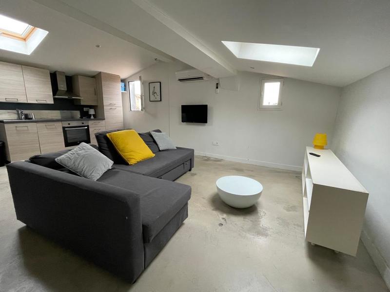 Immeuble - 324 m² - 20 pièces