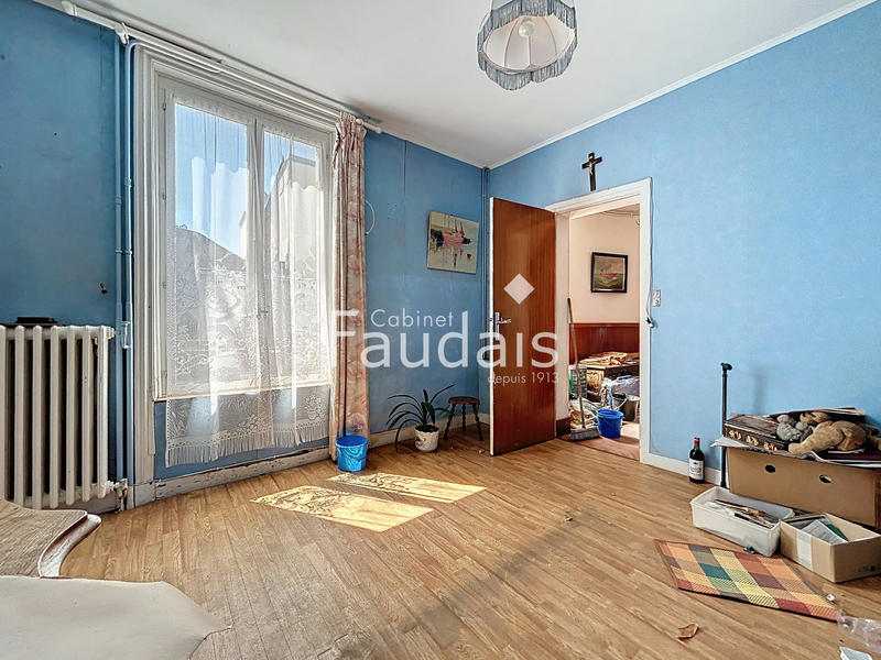 Maison - 152 m² - 7 pièces