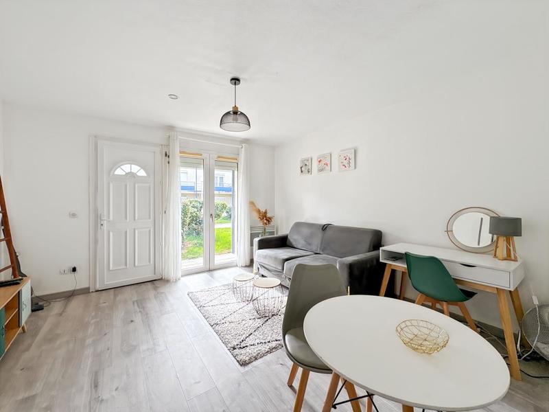 Studio - 21 m² - 1 pièce