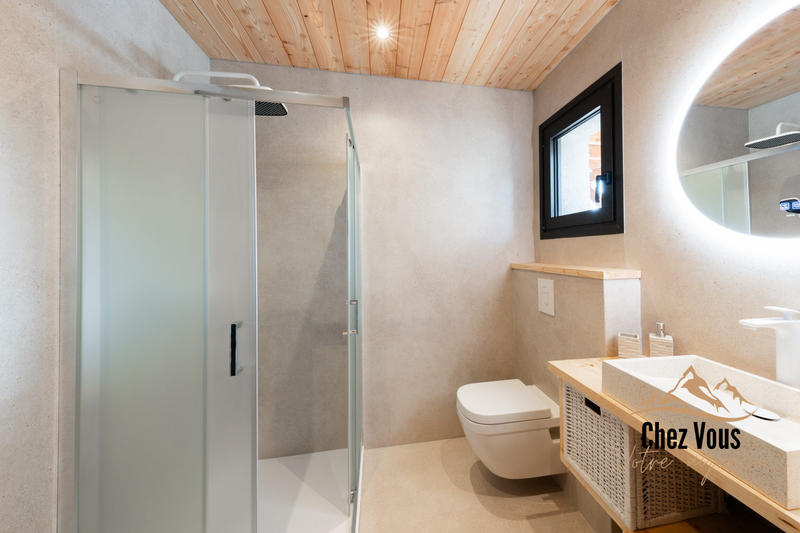 Châlet - 255 m² - 6 pièces