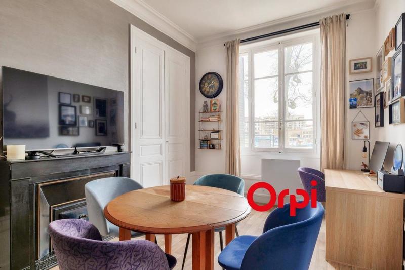 Appartement - 71 m² - 2 pièces