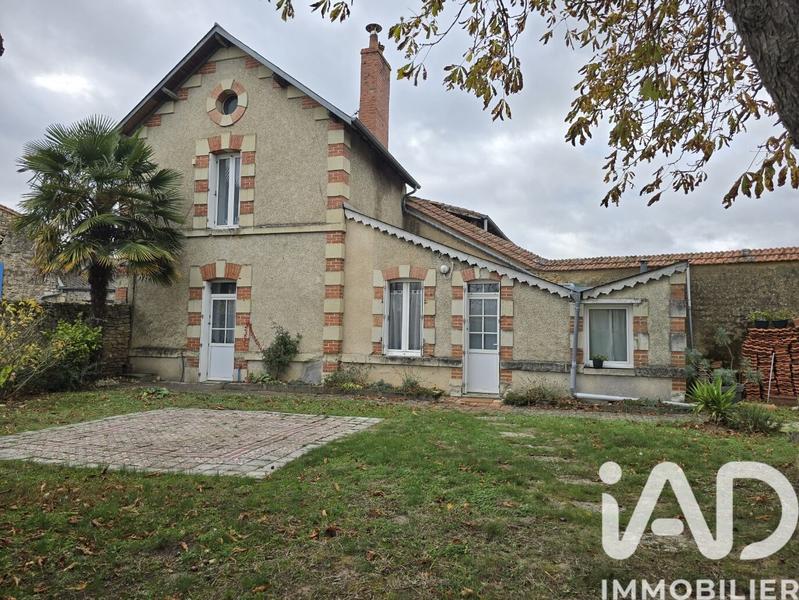 Maison - 177 m² - 6 pièces