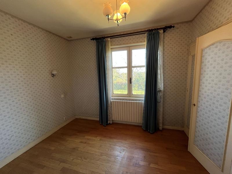 Maison traditionnelle - 171 m² - 7 pièces