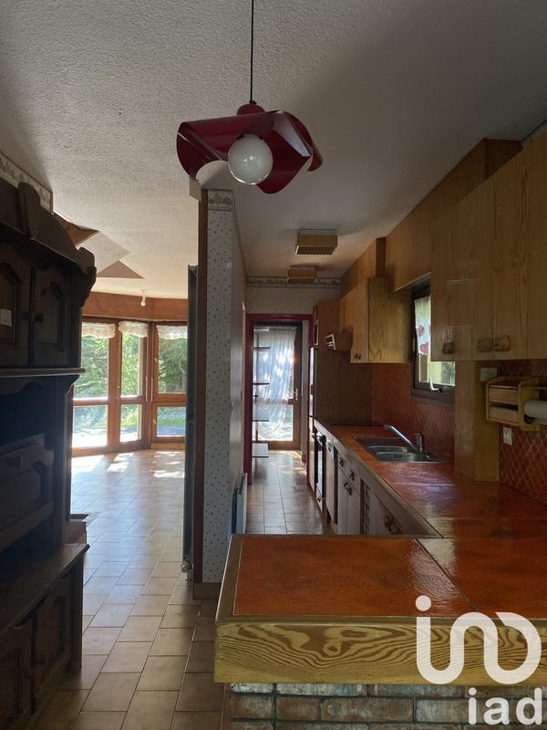 Maison - 142 m² - 6 pièces