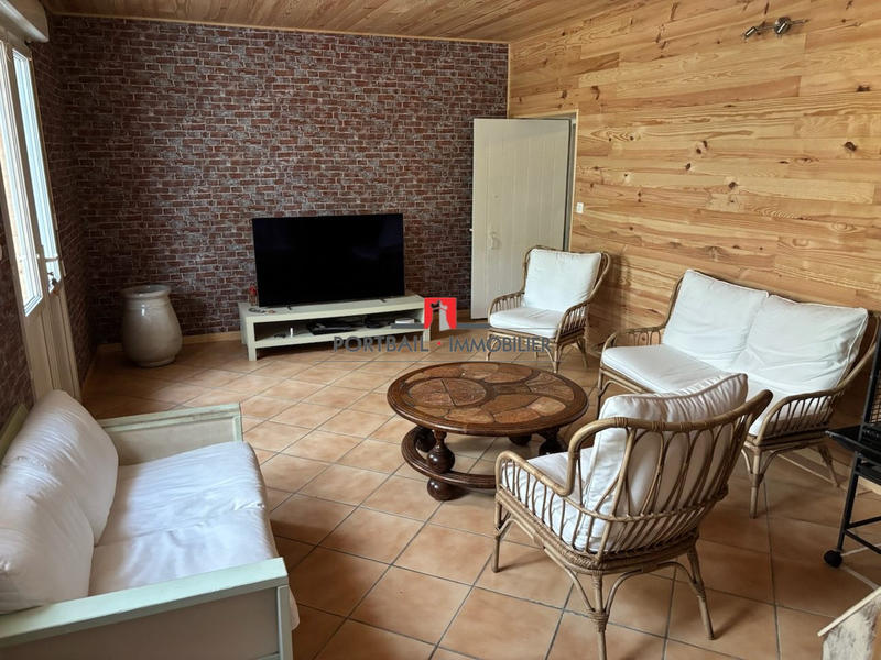 Maison - 159 m² - 6 pièces