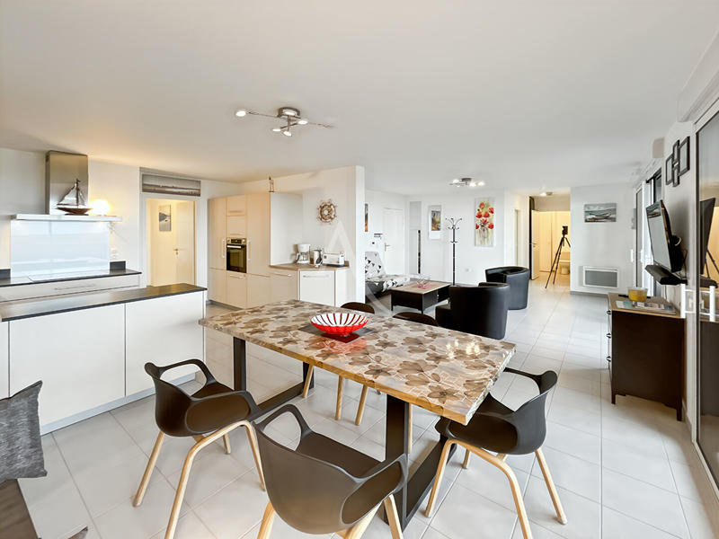 Appartement - 87 m² - 3 pièces