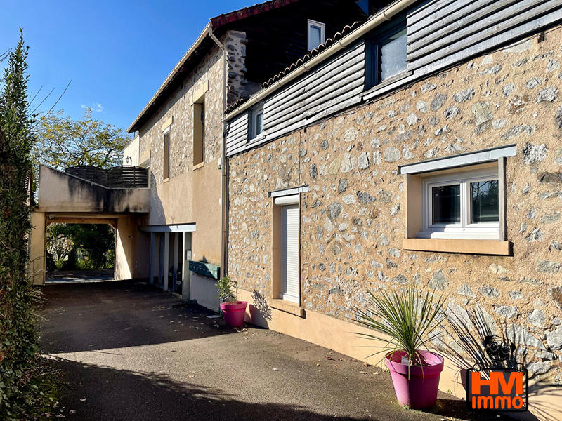 Appartement - 92 m² - 3 pièces