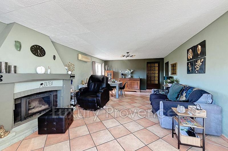 Maison - 163 m² - 8 pièces