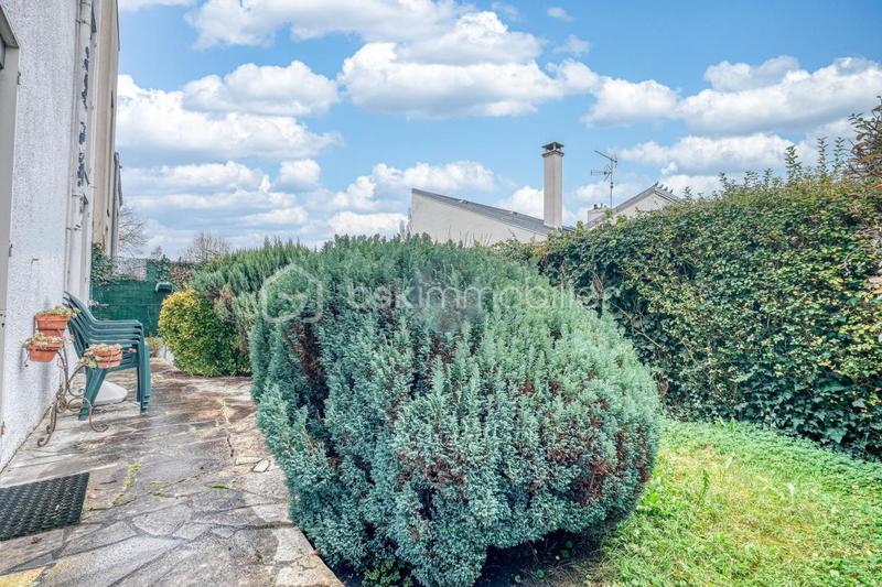 Maison traditionnelle - 79 m² - 4 pièces