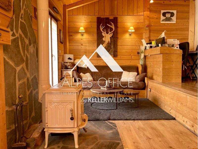 Maison jumelée - 162 m² - 7 pièces