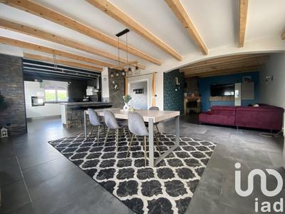 Maison - 430 m² - 8 pièces