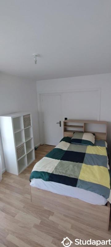 Chambre - 12 m² - 1 pièce