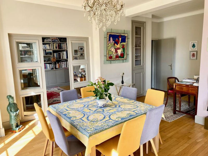 Appartement - 172 m² - 6 pièces