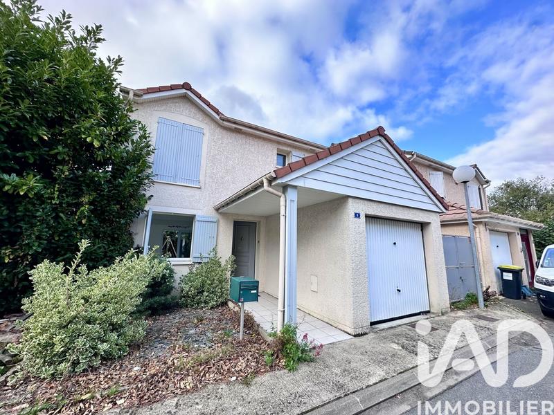 Maison - 84 m² - 4 pièces