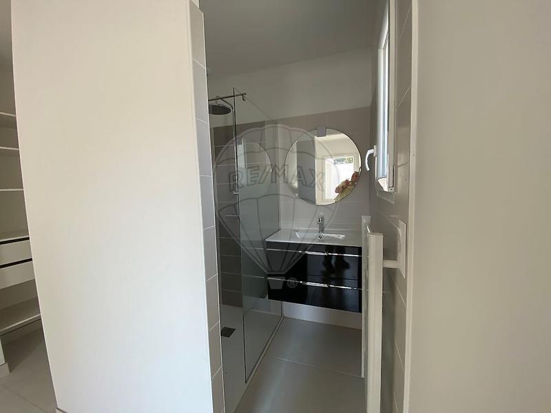 Maison - 103 m² - 4 pièces