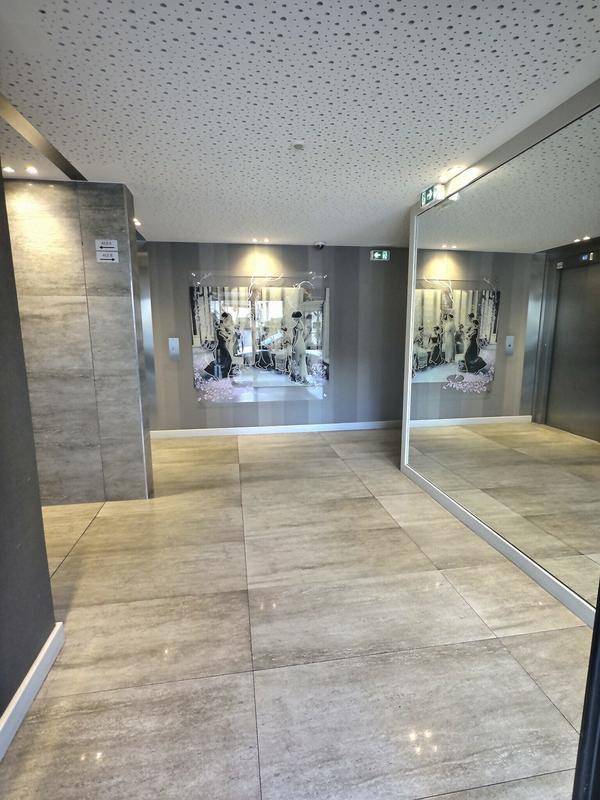 Appartement - 100 m² - 4 pièces