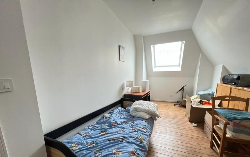 Maison - 211 m² - 8 pièces