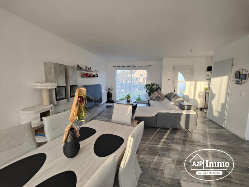 Maison - 100 m² - 4 pièces