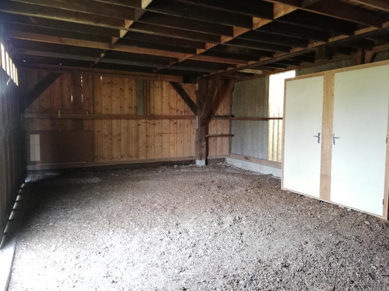 Local d'activité / Entrepôt - 150 m²