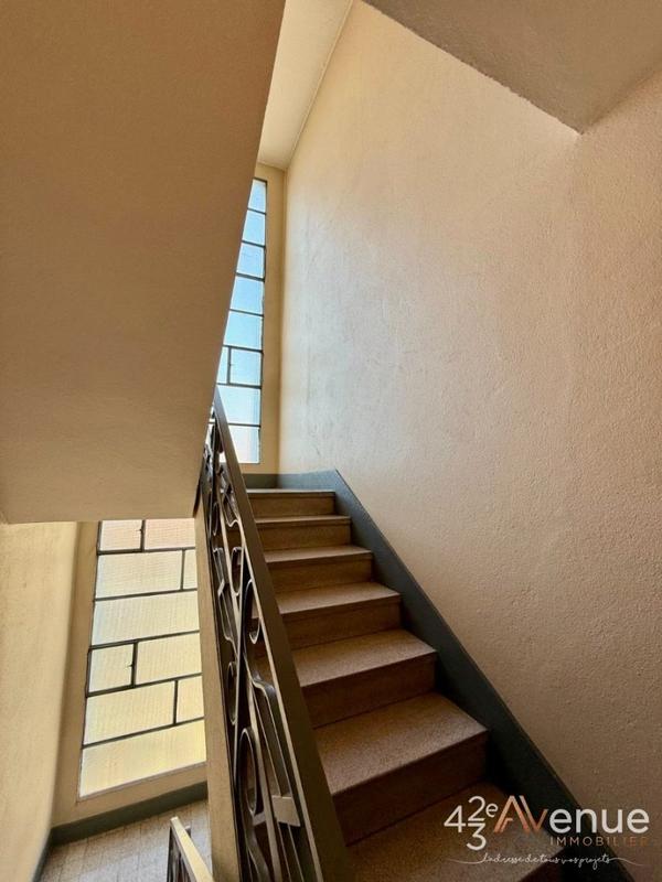 Immeuble - 517 m² - 19 pièces