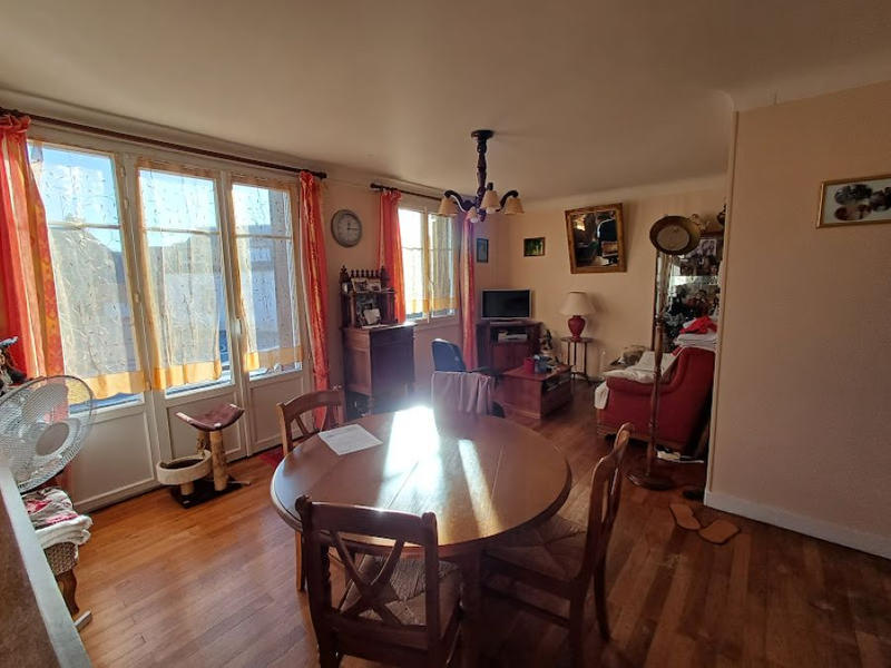 Maison - 82 m² - 4 pièces