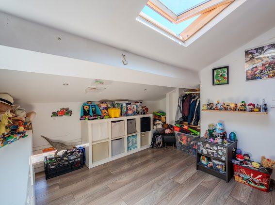 Appartement - 63 m² - 4 pièces