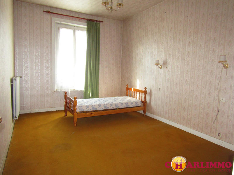 Maison traditionnelle - 166 m² - 5 pièces