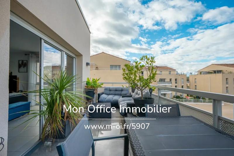 Appartement - 81 m² - 4 pièces