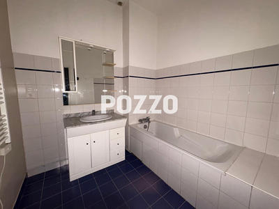 Appartement - 49 m² - 2 pièces