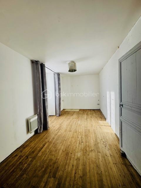 Maison - 98 m² - 6 pièces