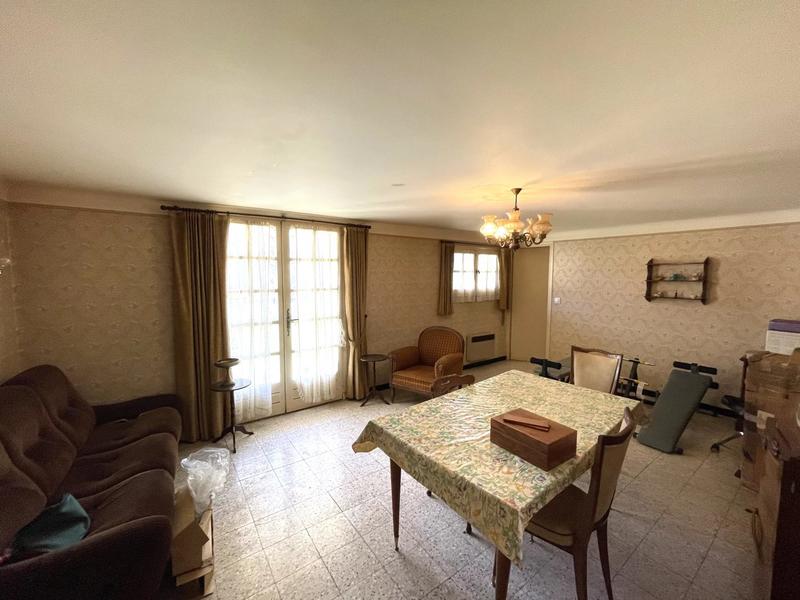 Maison - 185 m² - 7 pièces