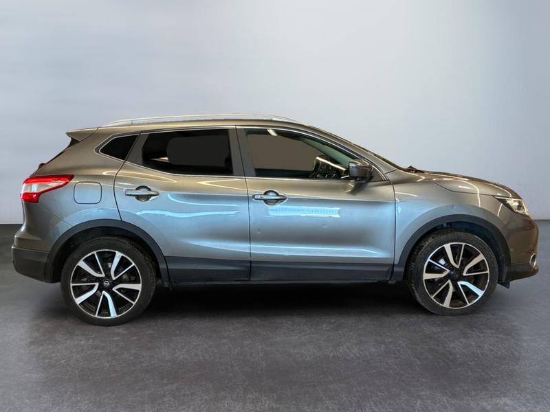 Nissan Qashqai 1.6 dCi 130 Xtronic n-Connecta