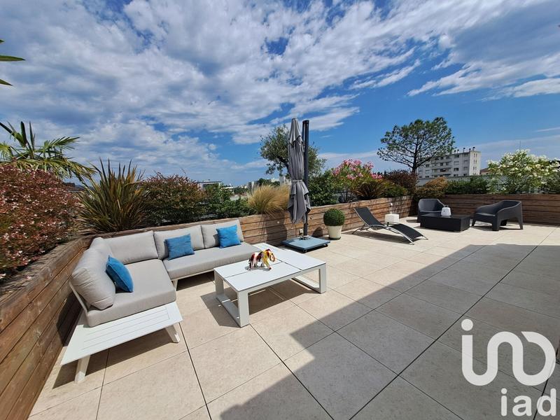 Duplex - 149 m² - 5 pièces