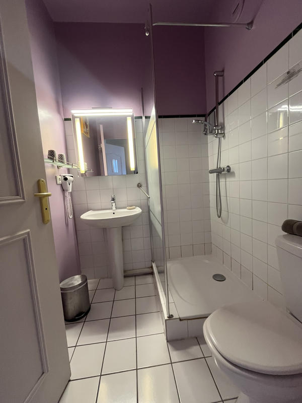 Propriété - 363 m² - 12 pièces