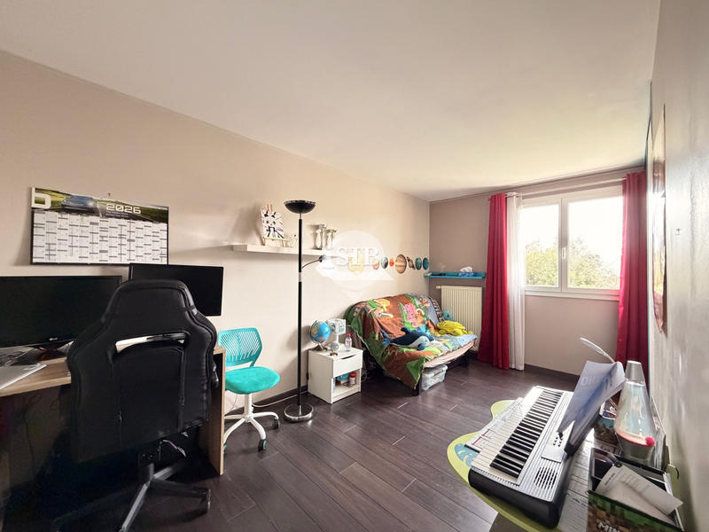 Maison - 104 m² - 5 pièces