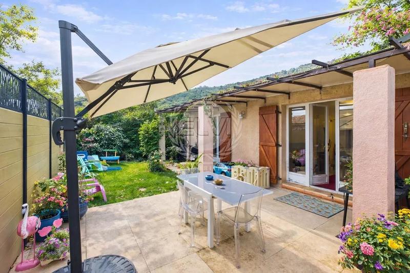 Maison - 62 m² - 4 pièces